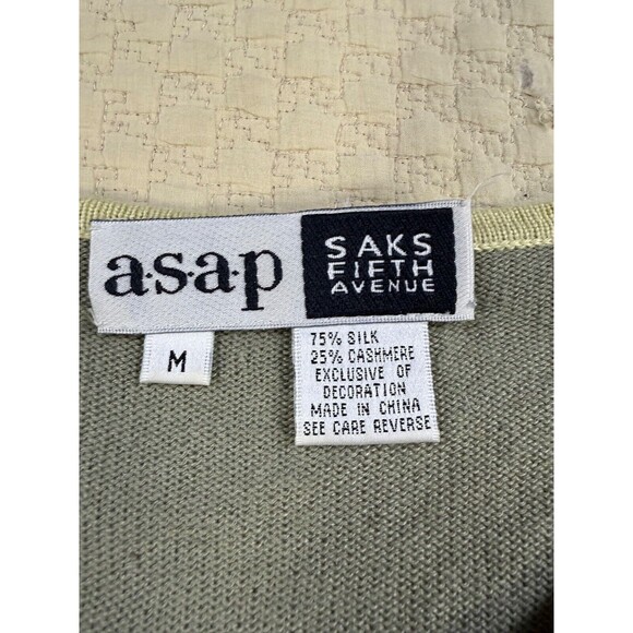 Saks Fifth Avenue Cashmere Blend Sweater Coquette | Green | Womens Medium - Picture 6 of 13